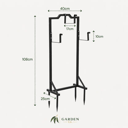 Black metal garden stake holder with dimension annotations showing 108cm height, 40cm top width, 17cm center top width, 10cm side hook depth, and 25cm stake tip depth, on a light gray background with Garden Club logo.